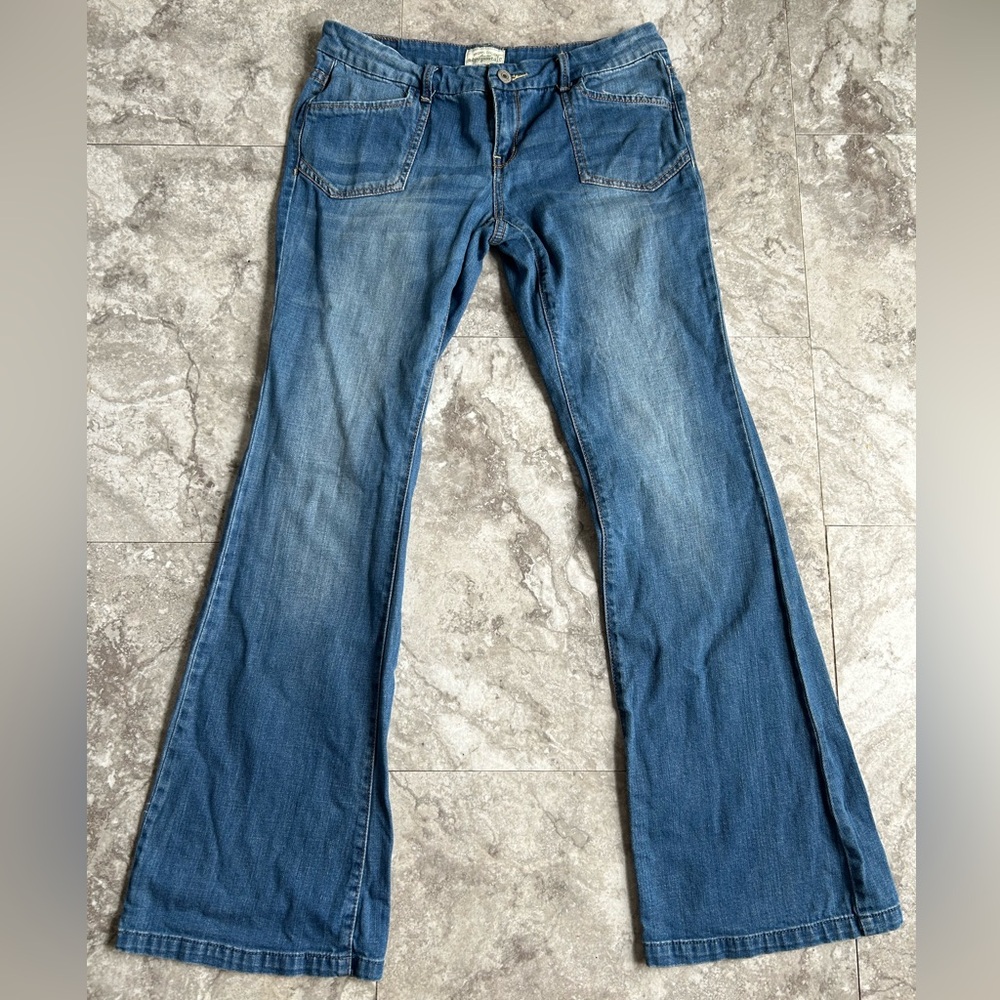 Aeropostale Women's Hailey Flared Denim  Y2K Jeans With Front Patch Pockets 11